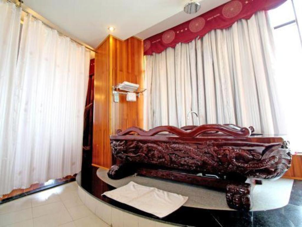 Orient Hotel Da Nang Esterno foto